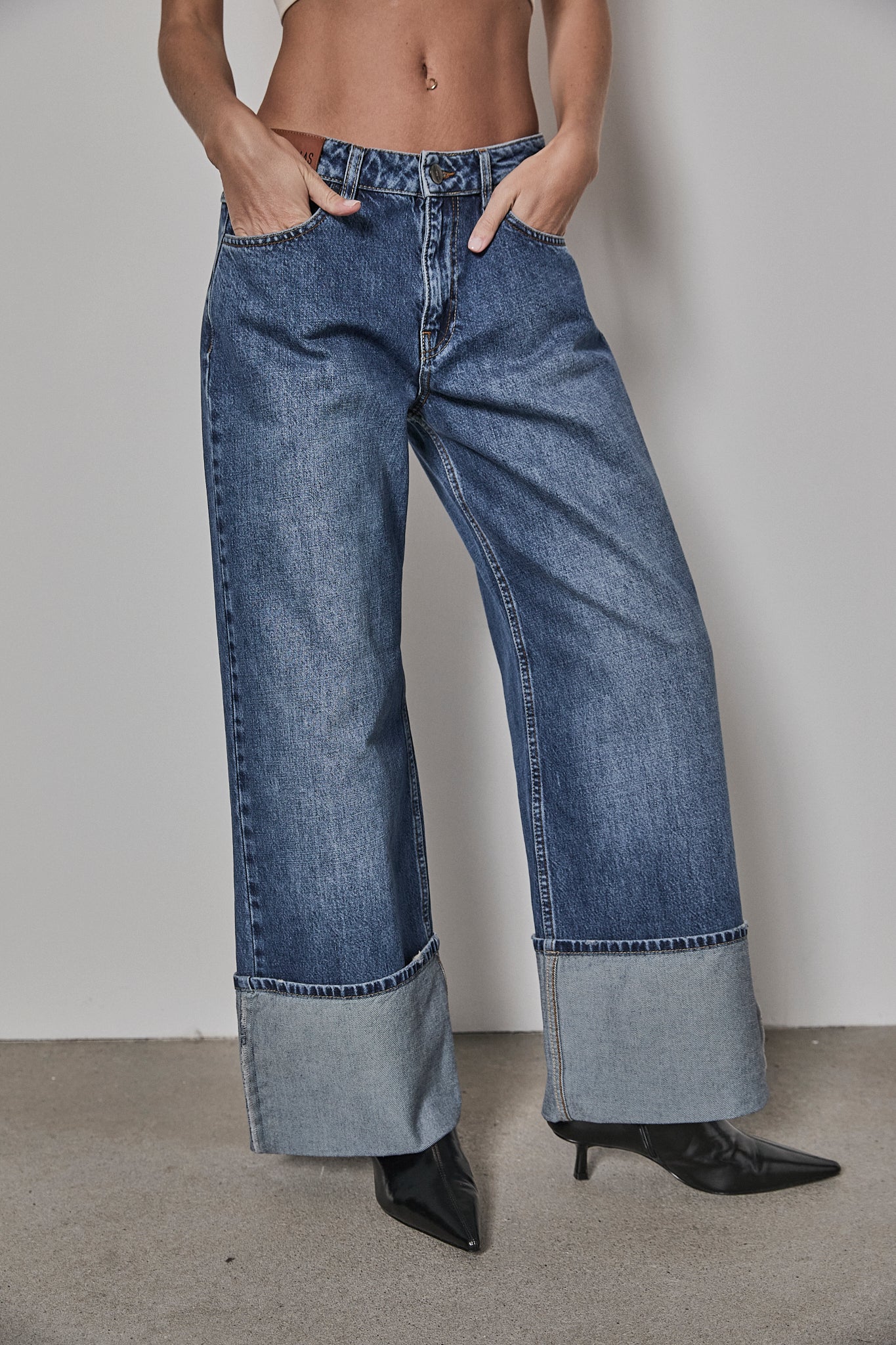 Jeans à larges revers Femme Minerve magyar | Freeman T. Porter