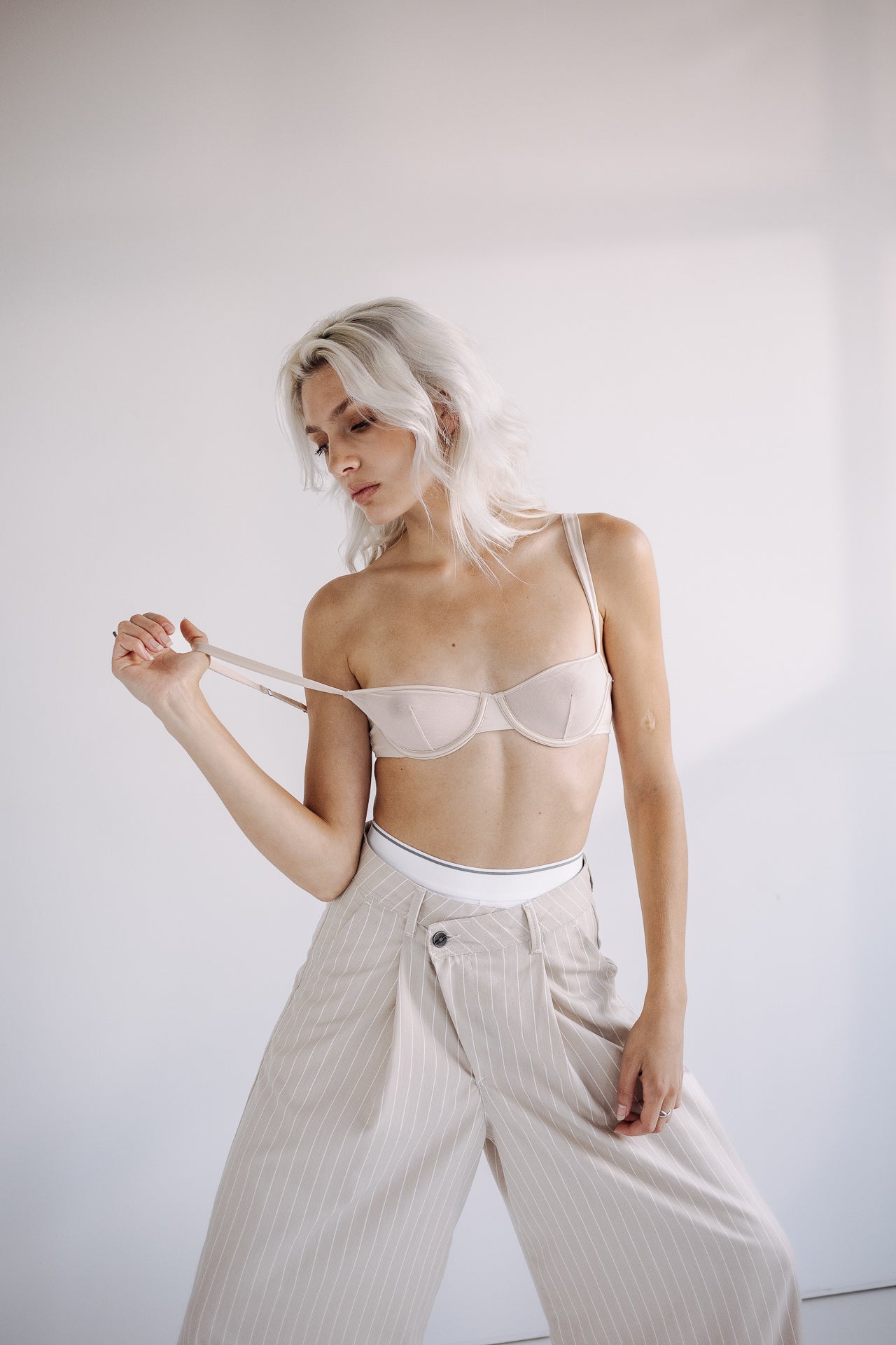 Wide pants Women Flora beige | Freeman T. Porter