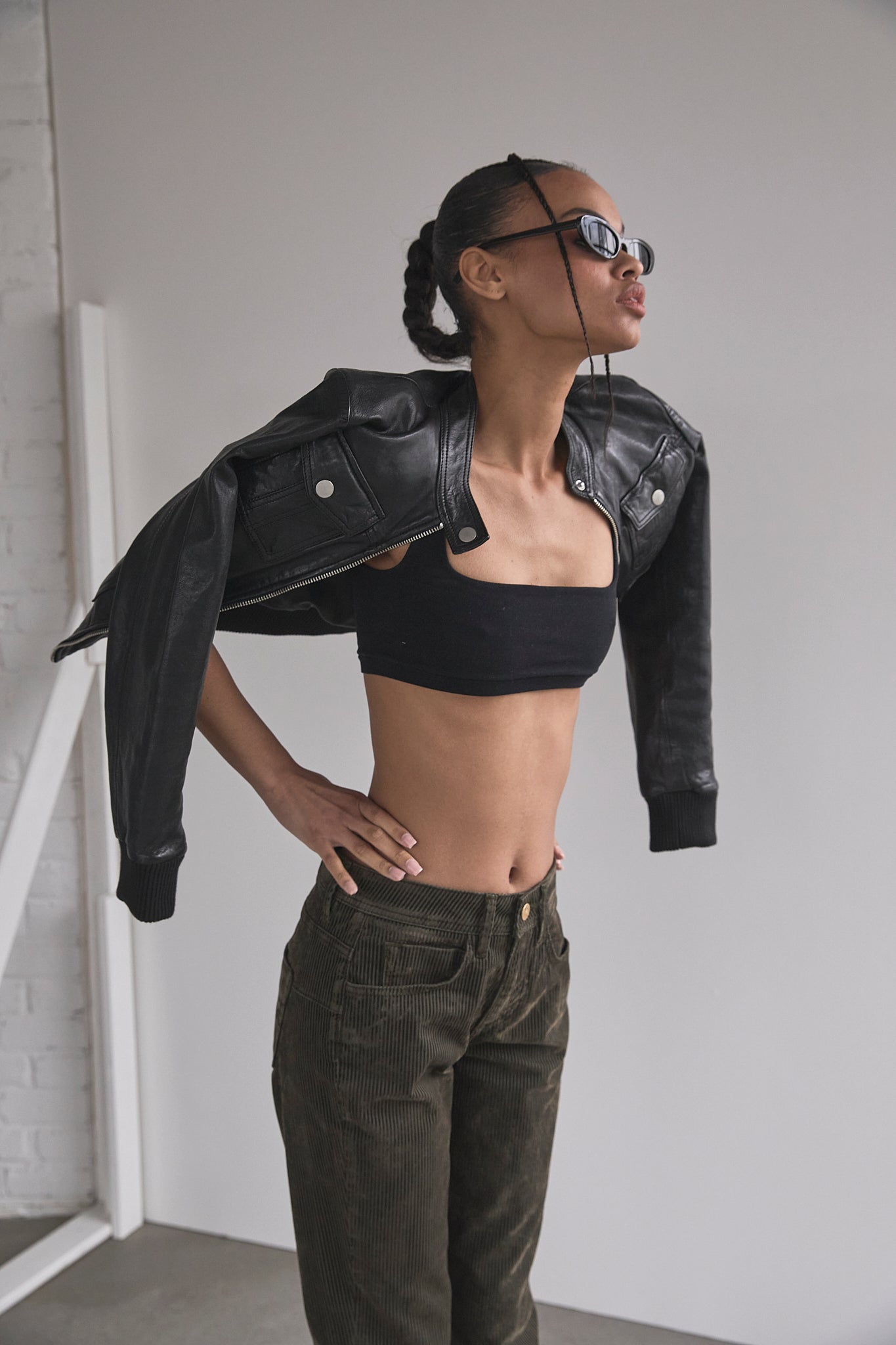 Cropped boyfriend pants Women Hera military green | Freeman T. Porter