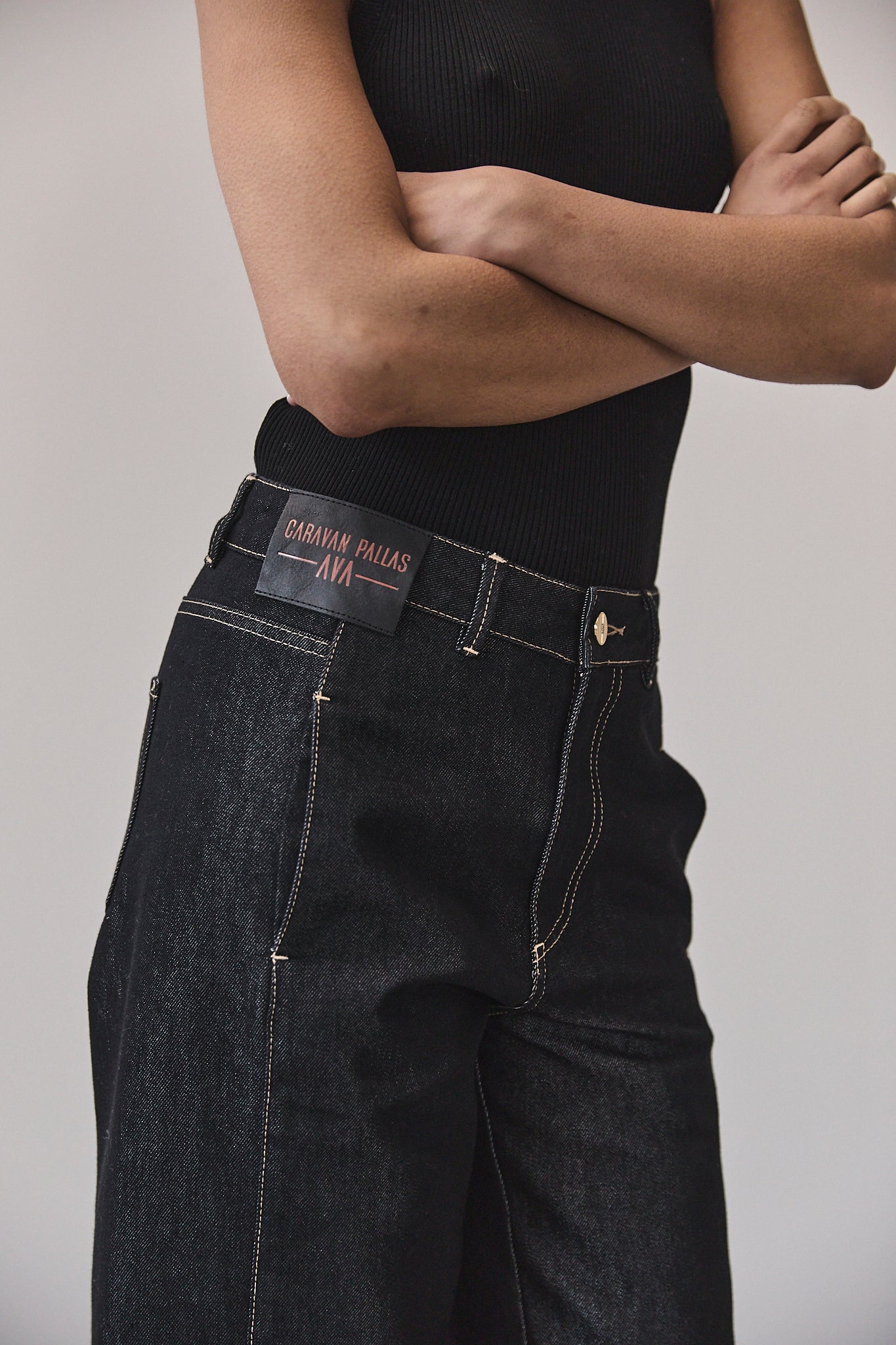Jeans brut large Femme Salia black | Freeman T. Porter