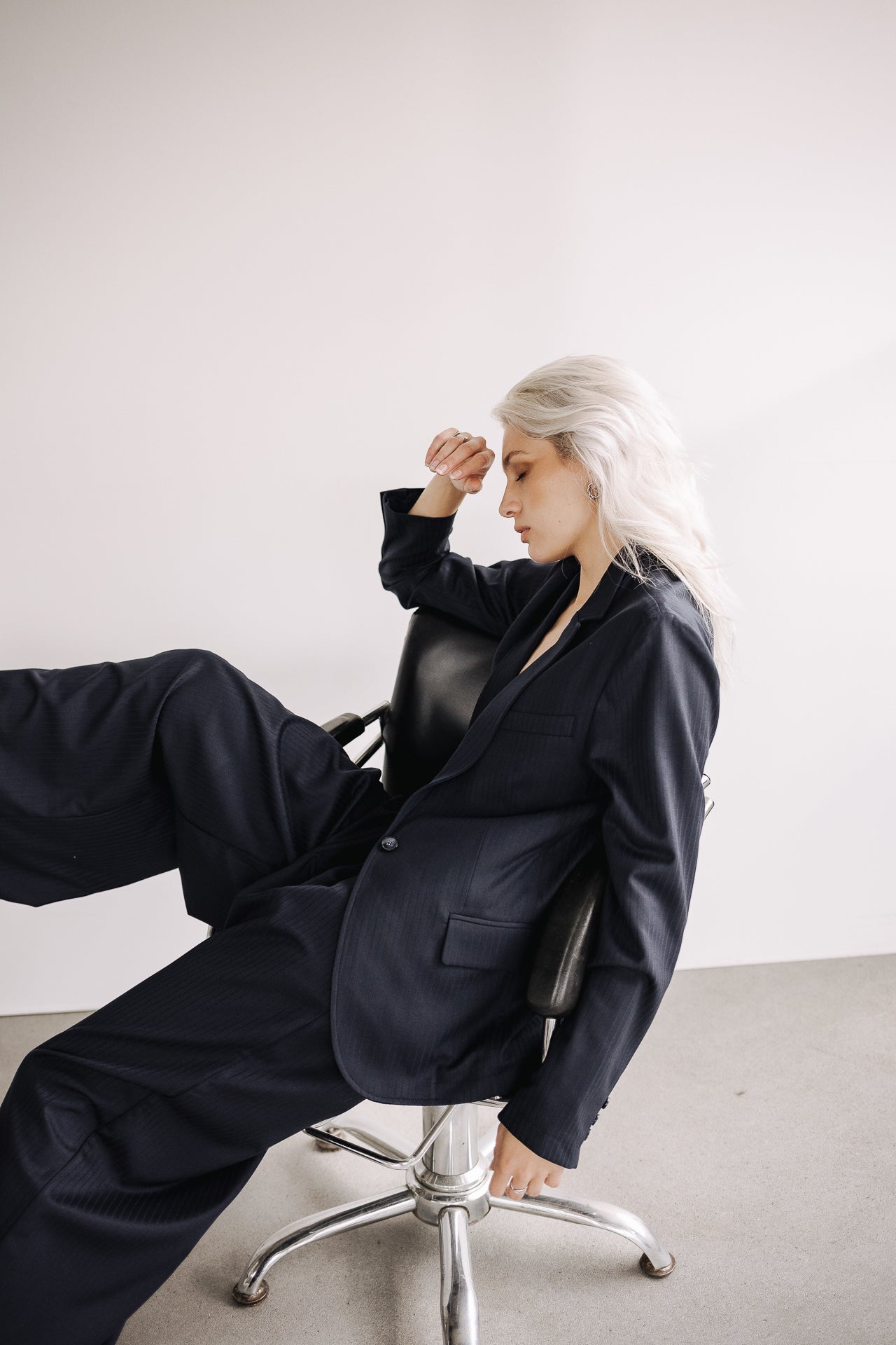 Oversized textured blazer Women Gaia navy | Freeman T. Porter