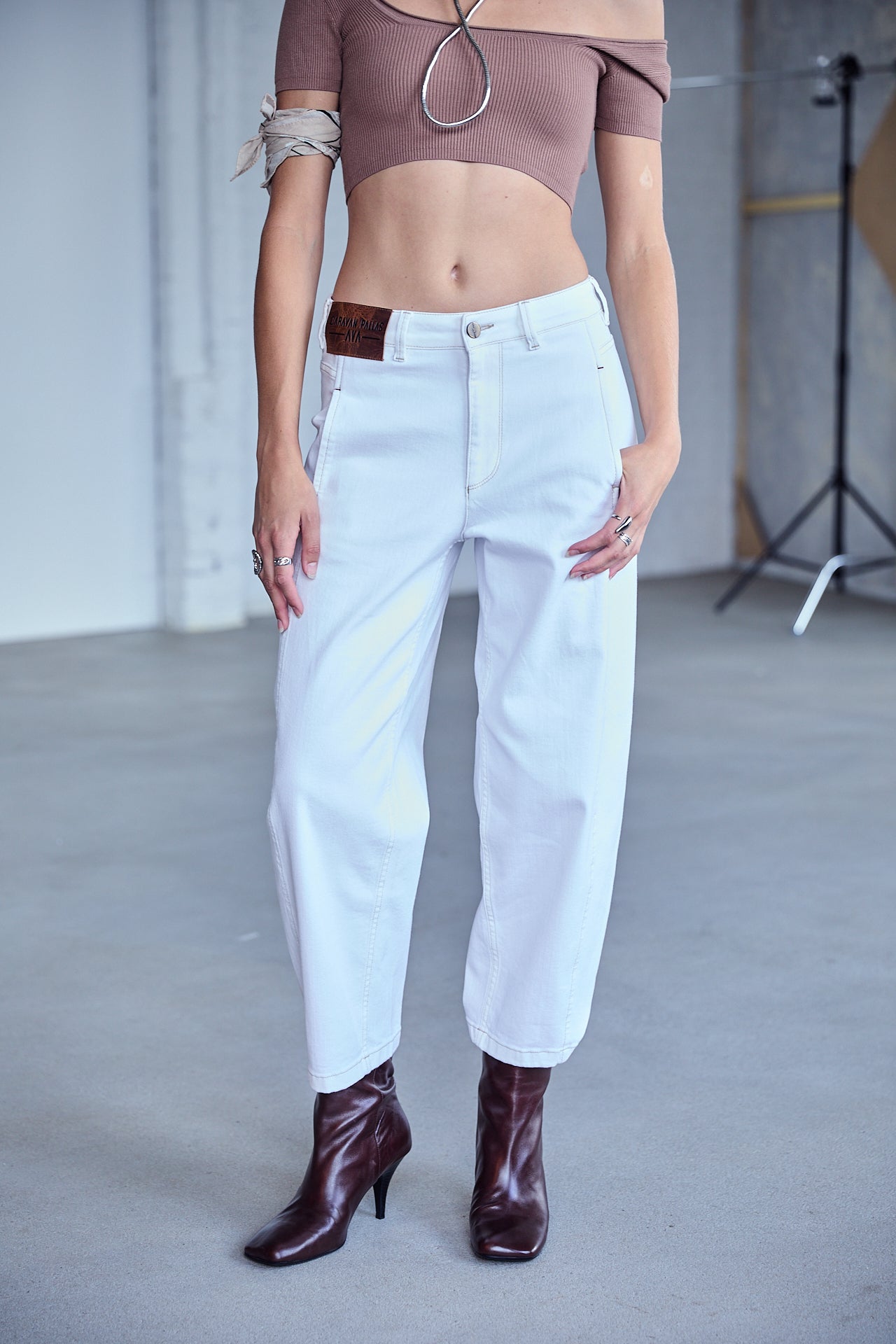 

Pantalon balloon cropped Femme Salia Lousia off white | Freeman T. Porter